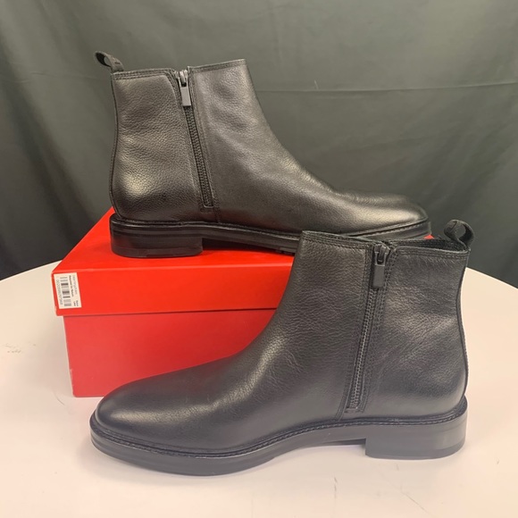 Hugo Boss Bohemian Leather Zip up Chelsea Boots - Picture 6 of 8